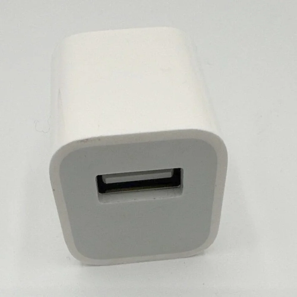 Apple genuine 5w